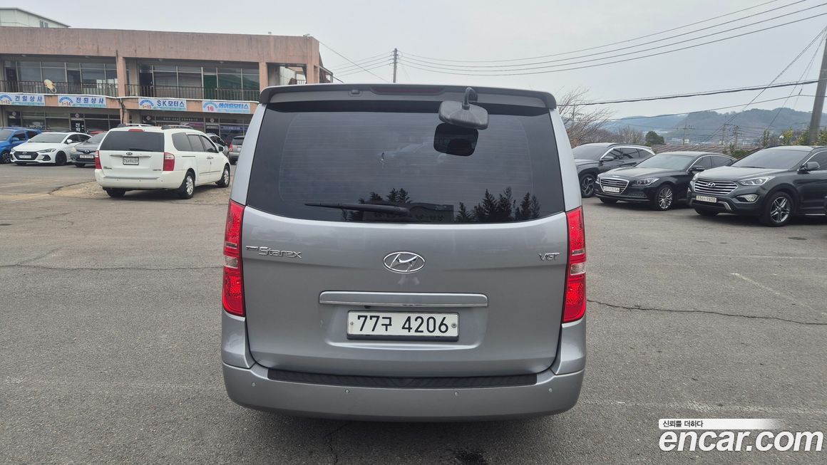 Hyundai Starex 2015