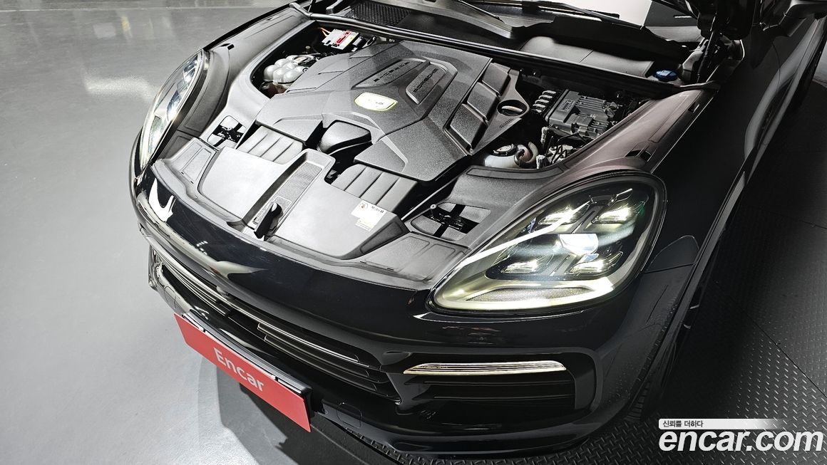 Porsche Cayenne 2023