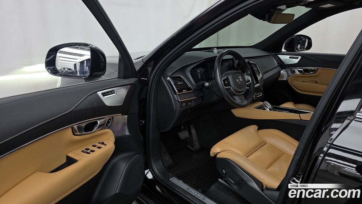 Volvo XC90 2021