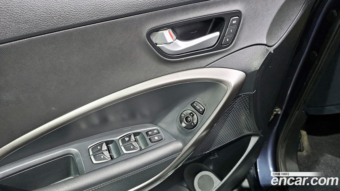 Hyundai Santafe 2016