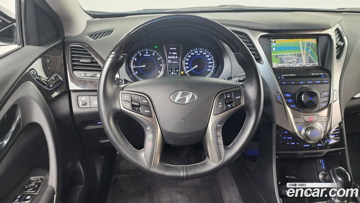 Hyundai Grandeur 2011