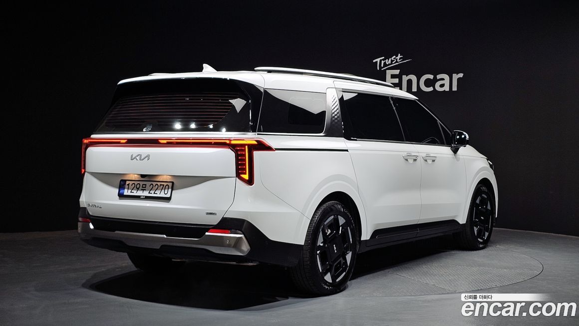 Kia Canival 2025