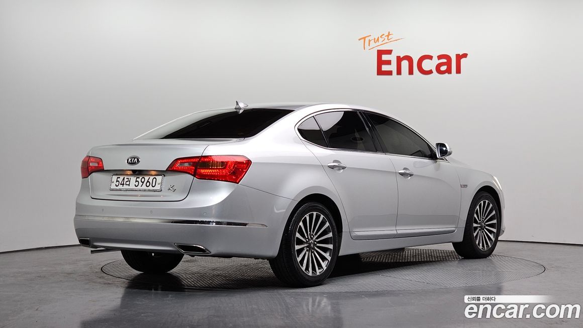 Kia K7 2010