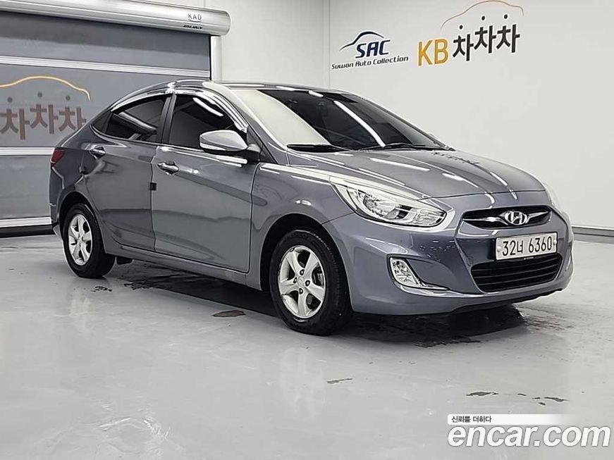 Hyundai Accent 2015