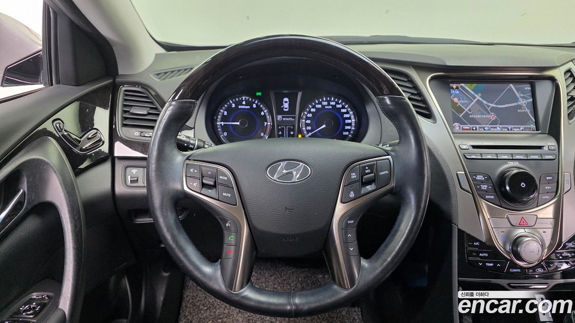 Hyundai Grandeur 2012