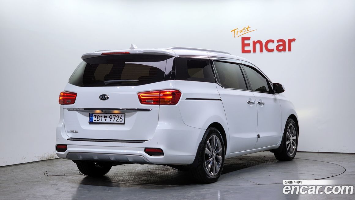 Kia Canival 2019