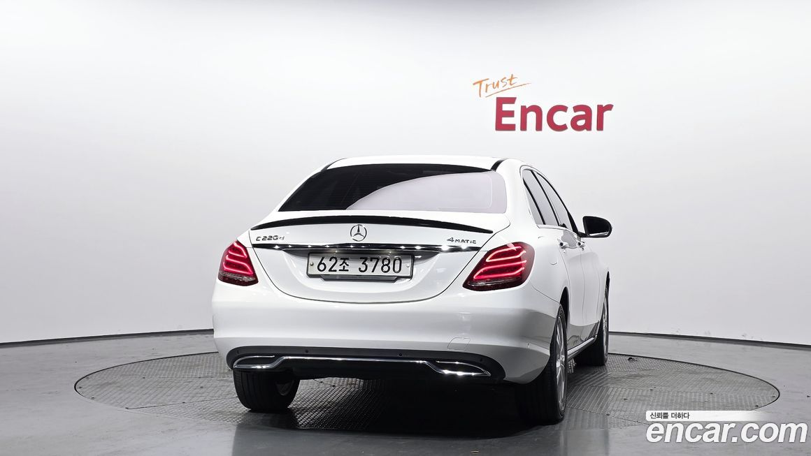 Mercedes-Benz C-Class 2017