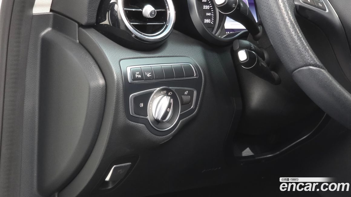 Mercedes-Benz C-Class 2017