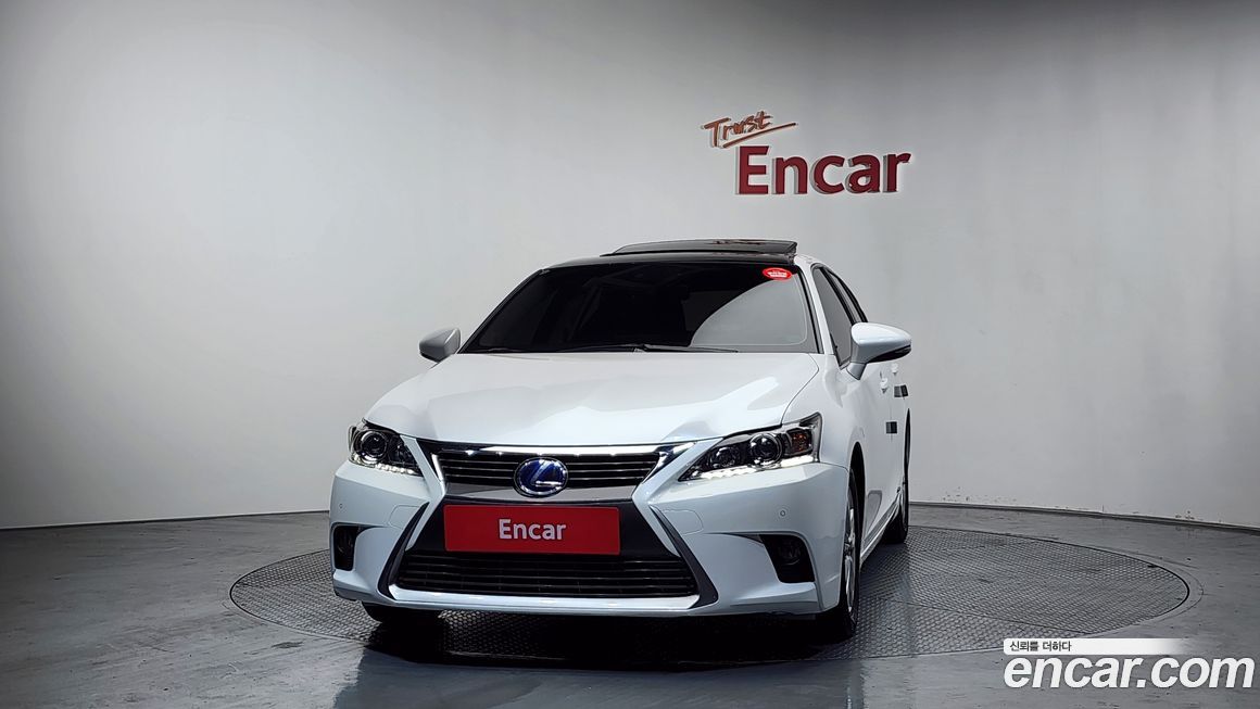 Lexus CT200h 2017