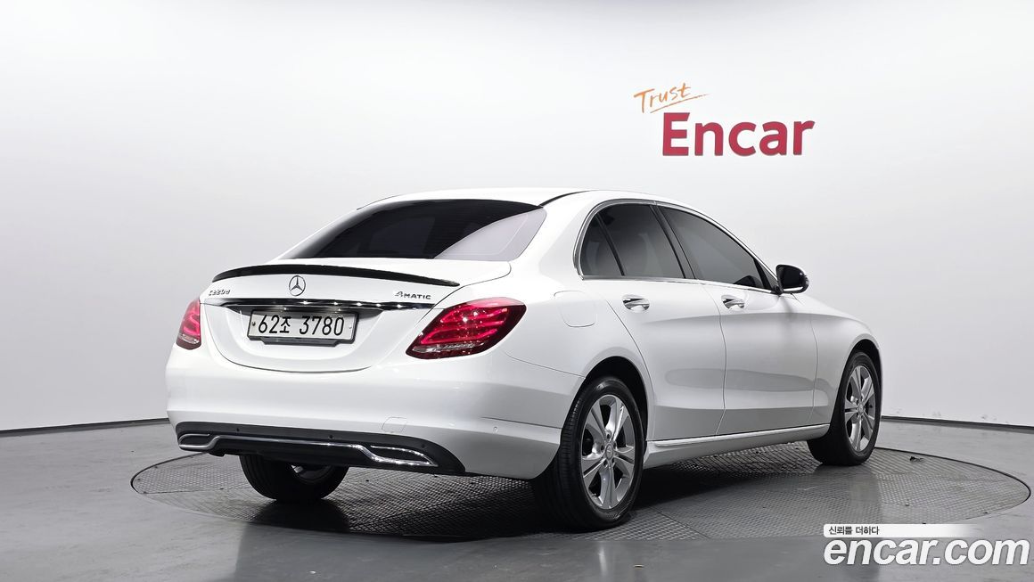 Mercedes-Benz C-Class 2017