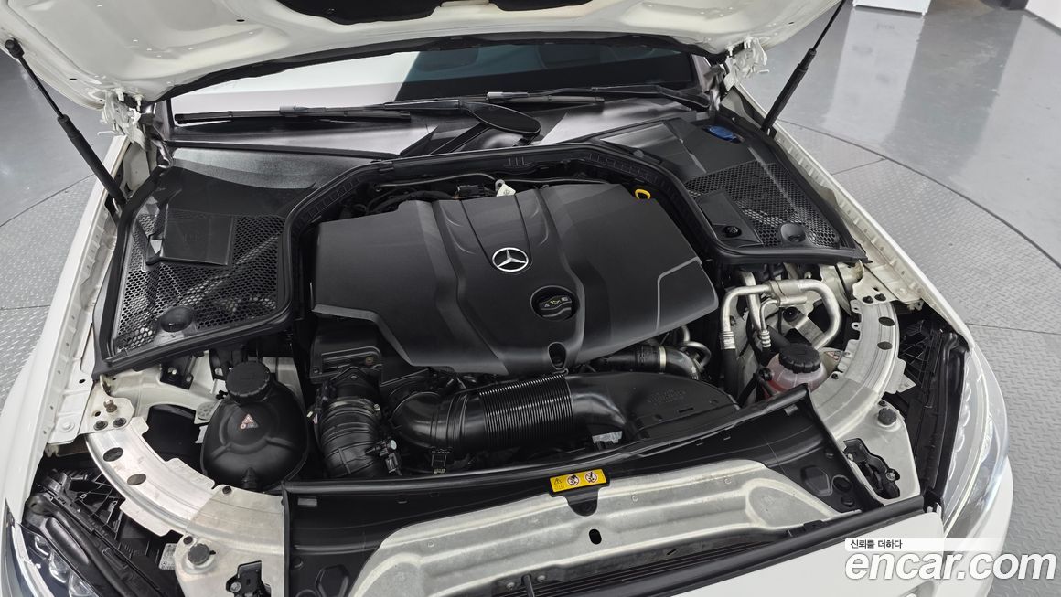 Mercedes-Benz C-Class 2017