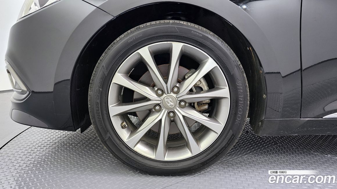 Hyundai Grandeur 2016