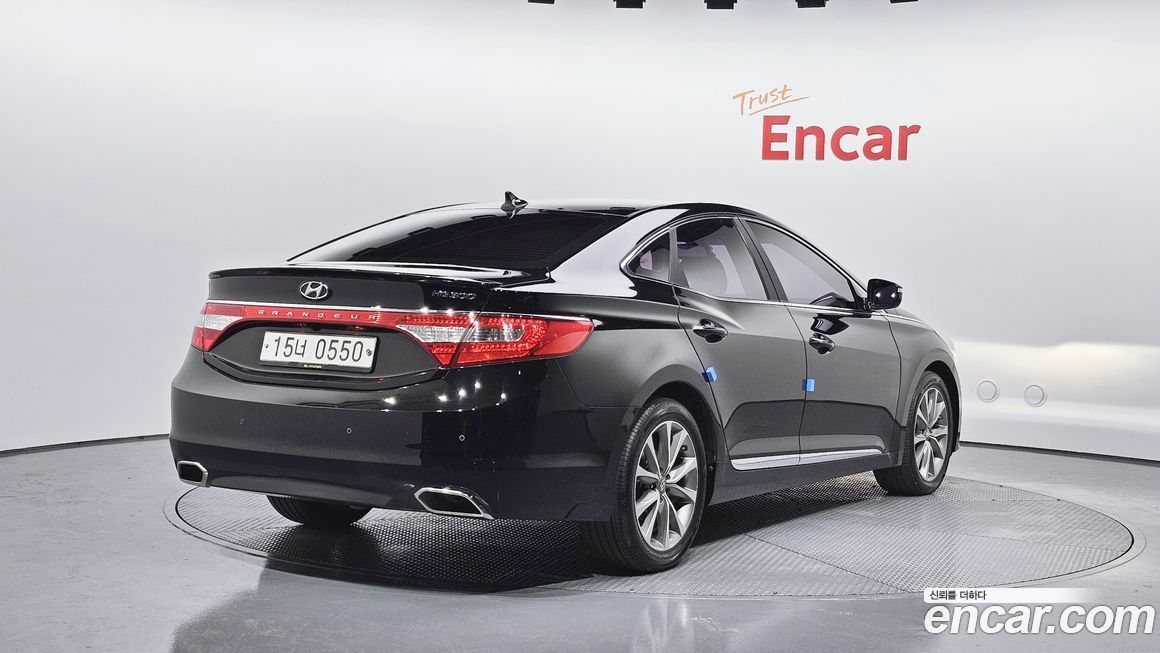 Hyundai Grandeur 2016