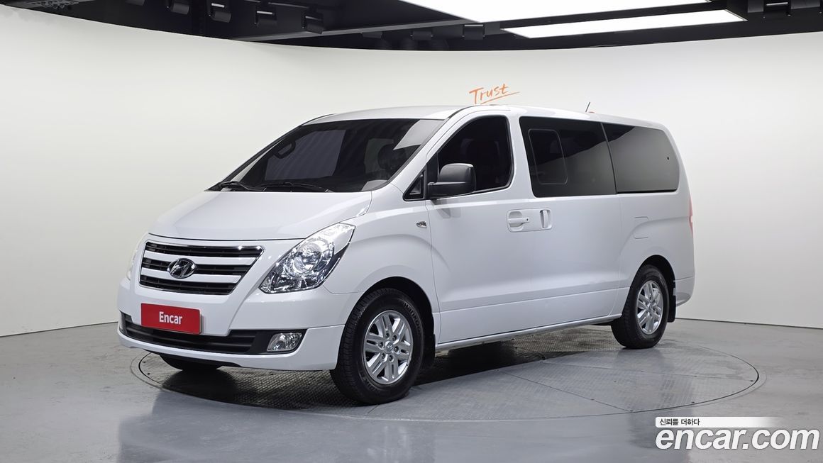 Hyundai Starex 2017