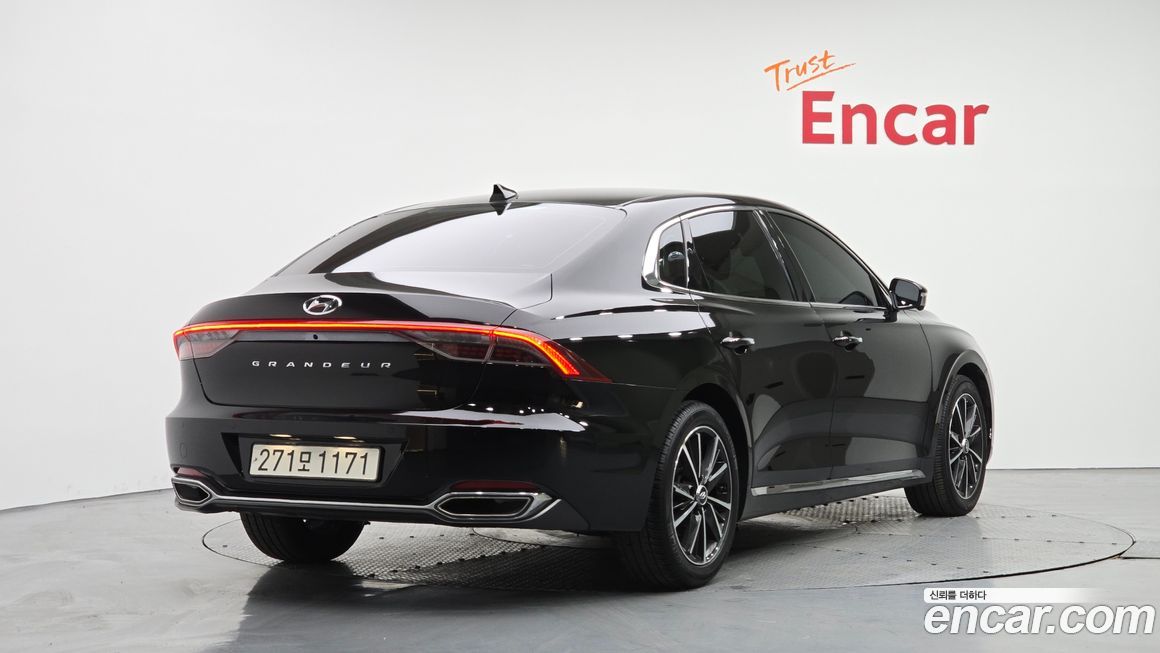 Hyundai Grandeur 2022