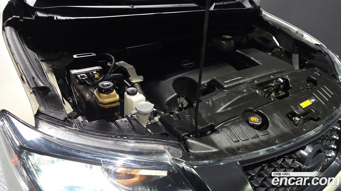 Nissan Pathfinder 2016