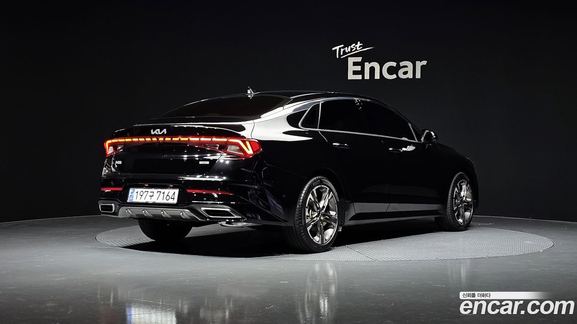 Kia K5 2023
