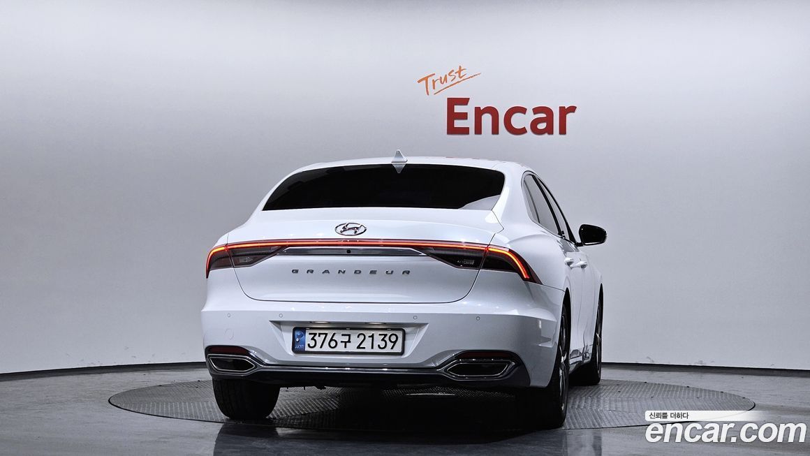 Hyundai Grandeur 2022