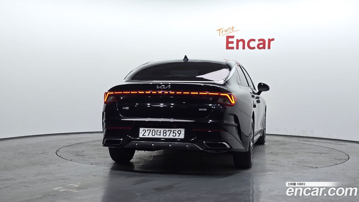 Kia K5 2023