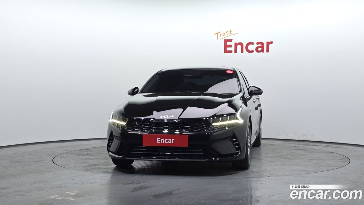 Kia K5 2023