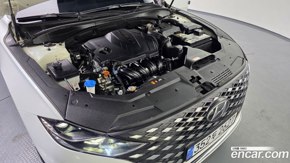 Hyundai Grandeur 2021