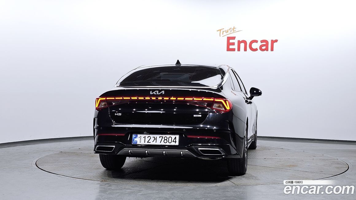 Kia K5 2023