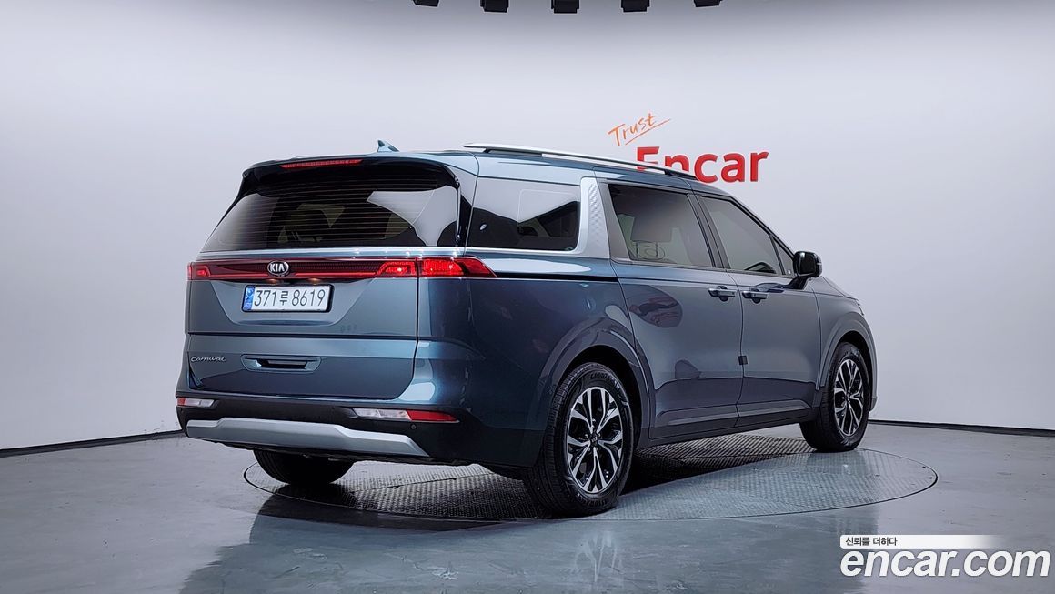 Kia Canival 2021