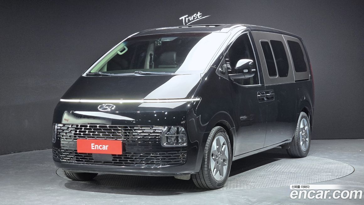 Hyundai Staria 2022
