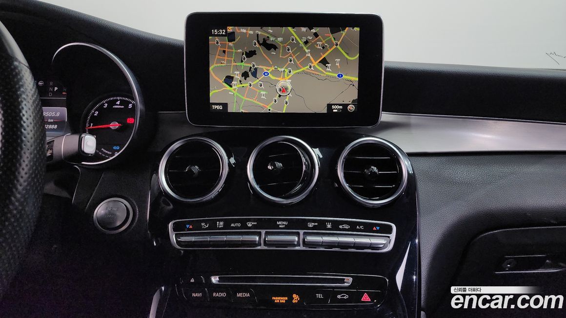 Mercedes-Benz GLC-Class 2019