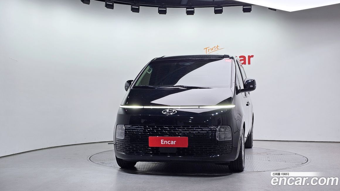 Hyundai Staria 2023
