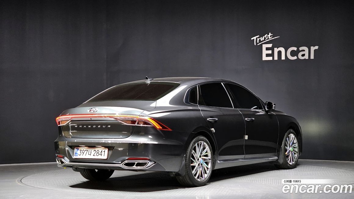 Hyundai Grandeur 2020