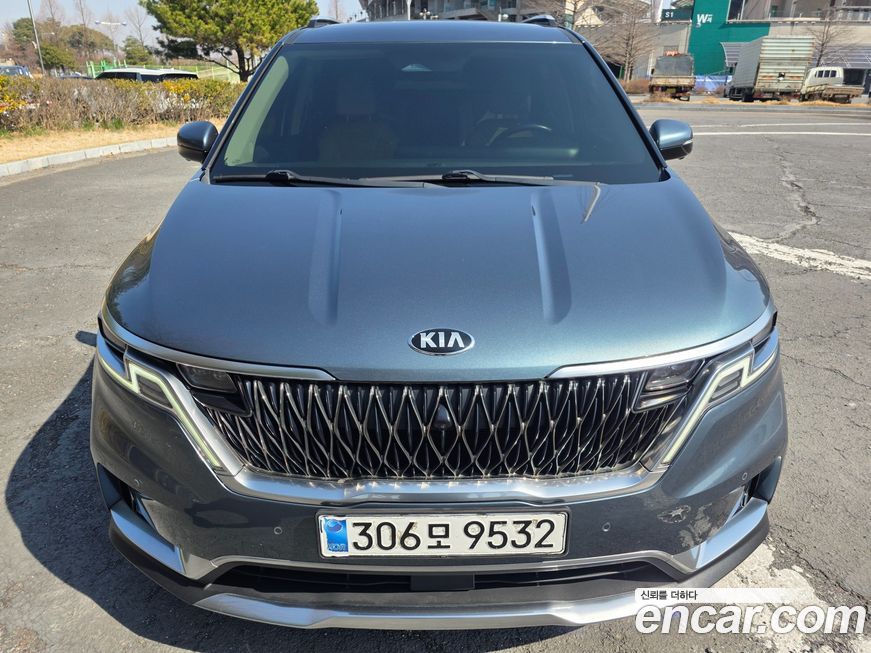 Kia Canival 2021