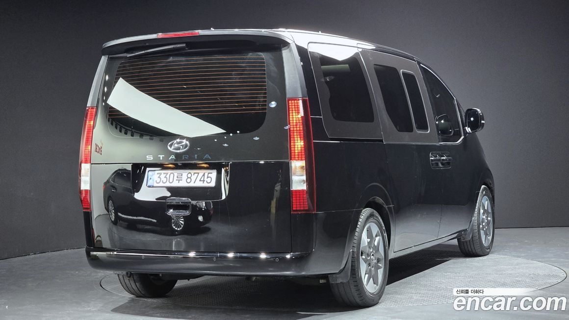 Hyundai Staria 2022