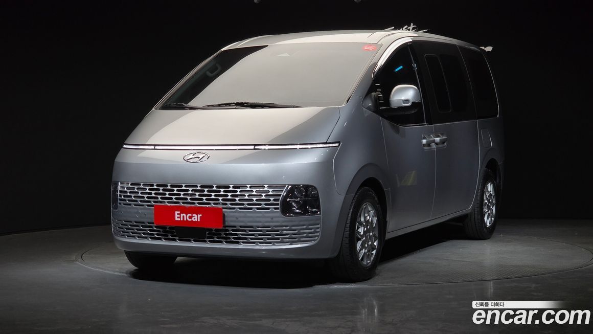 Hyundai Staria 2023