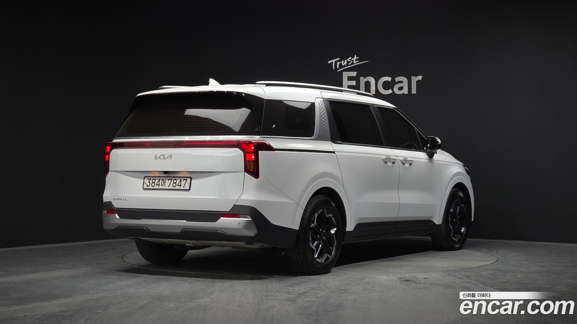 Kia Canival 2024