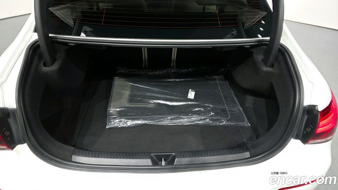 Mercedes-Benz A-Class 2023