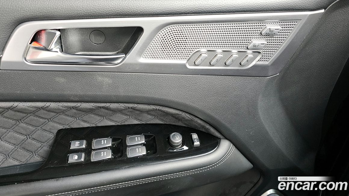 KG_Mobility_Ssangyong Rexton 2023