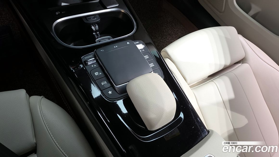 Mercedes-Benz A-Class 2023