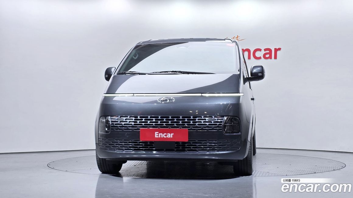 Hyundai Staria 2023