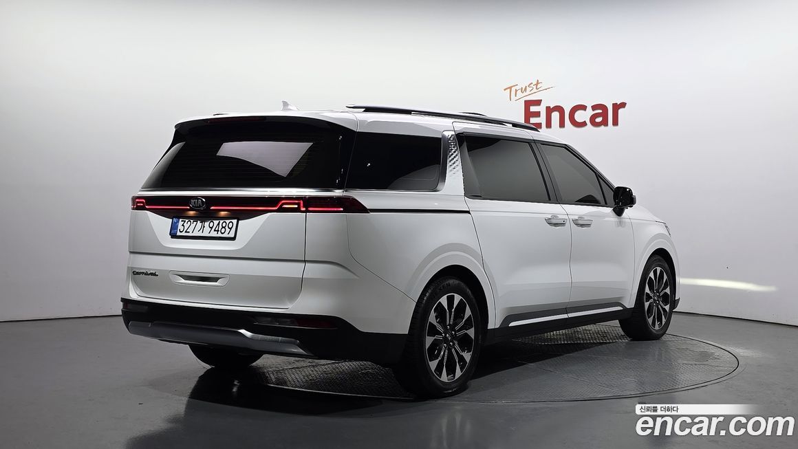 Kia Canival 2021