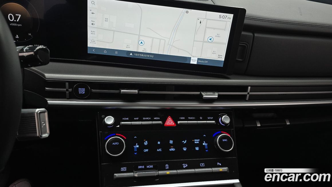 Hyundai Santafe 2024