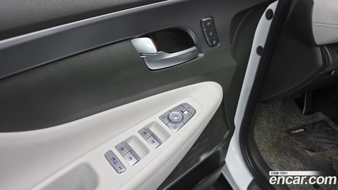 Hyundai Santafe 2022