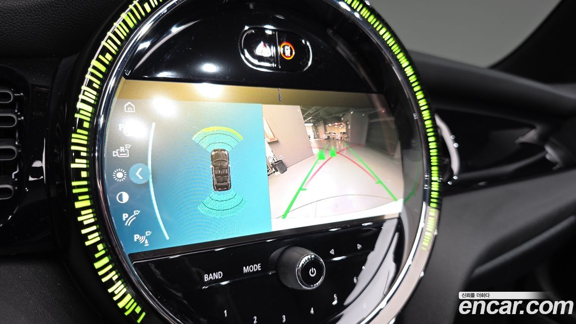 Mini Cooper Convertible 2024