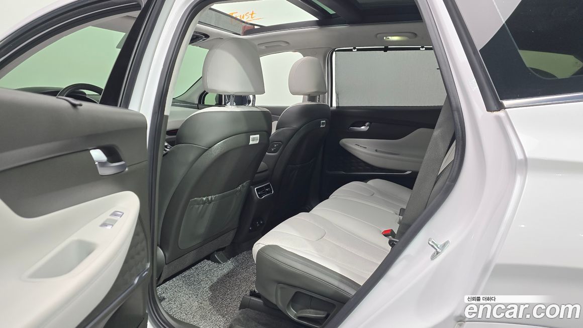 Hyundai Santafe 2022