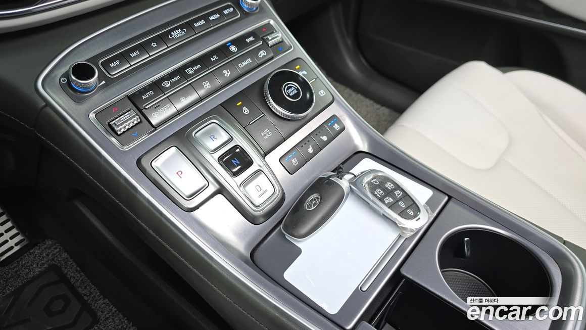 Hyundai Santafe 2022