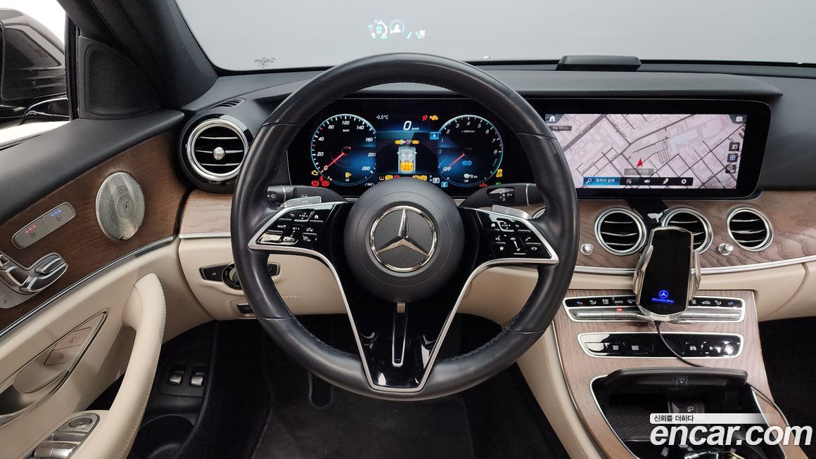Mercedes-Benz E-Class 2021
