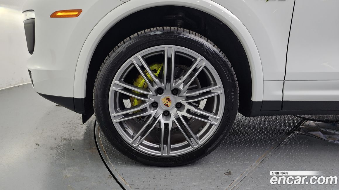 Porsche Cayenne 2017