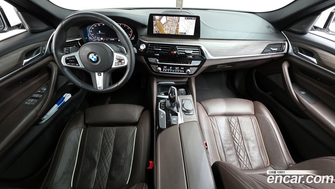 BMW 5-Series 2020
