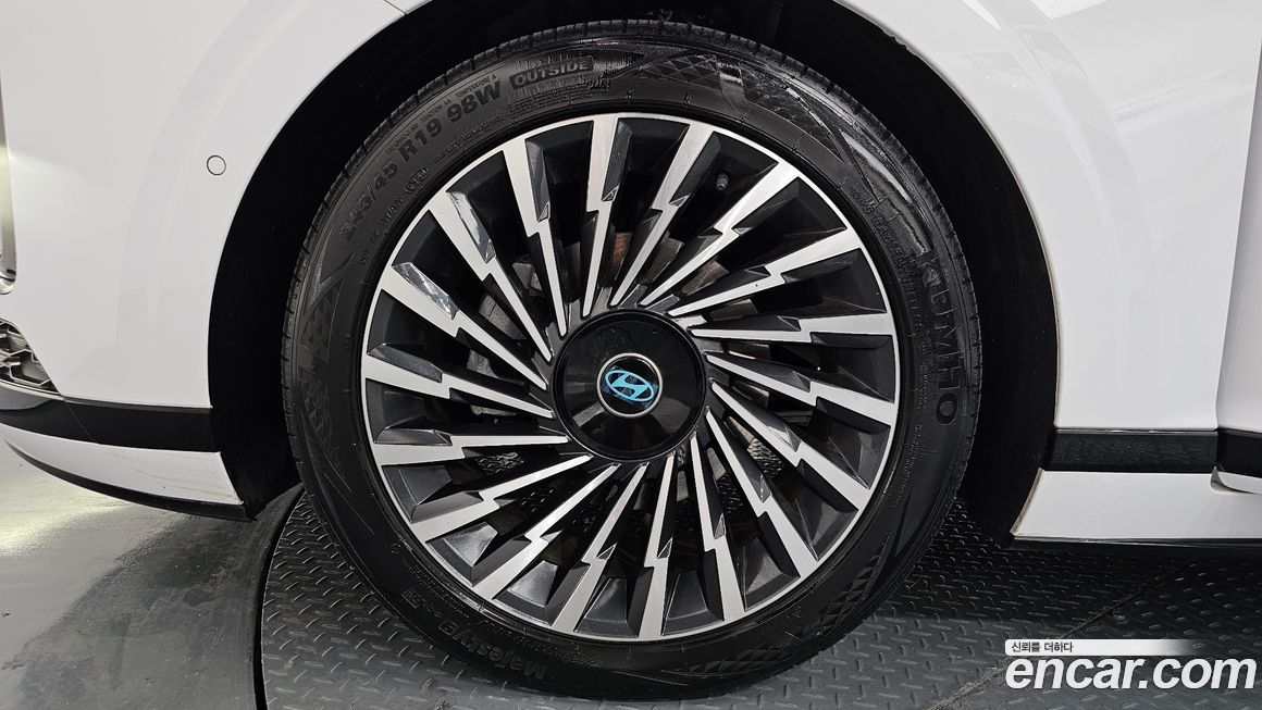 Hyundai Grandeur 2024