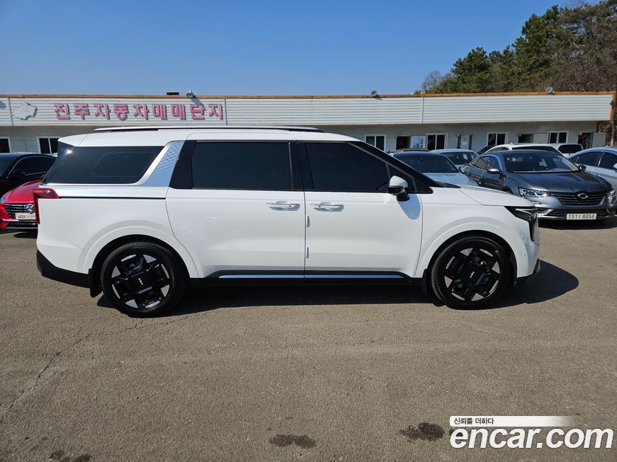 Kia Canival 2025